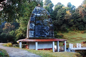 binsar mahadev temple