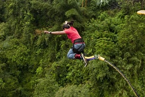 bungee jumping in rishikesh uttarakhand